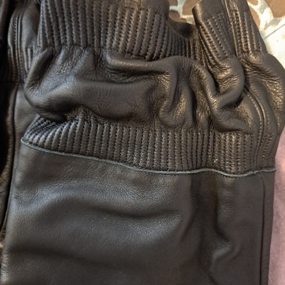 GOLDENBLEU blk smooth Italian leather crikled over knee boots - Picture 2 of 16